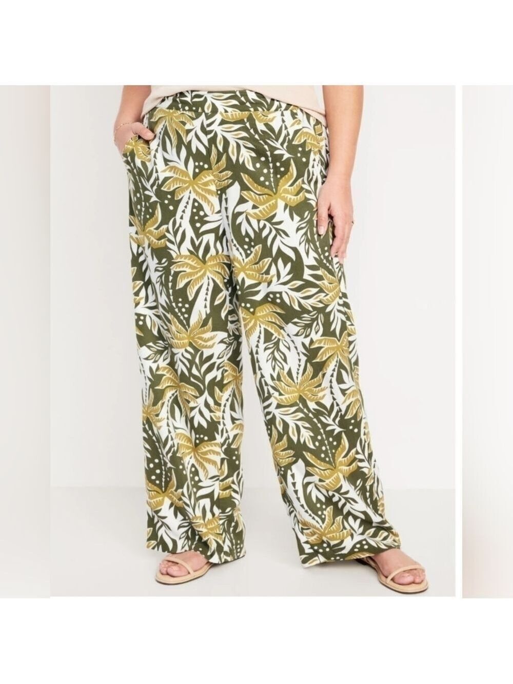 4X • Old Navy • High-Waisted Playa Wide-Leg Pants